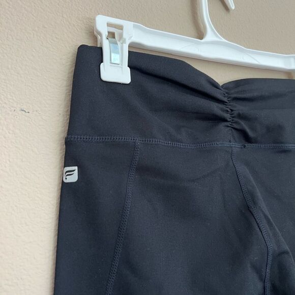 Fabletics  Crop  Leggings - Picture 8 of 8